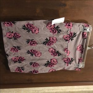 Floral mini skirt